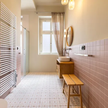 Luxury 2br In Old Town With Ac By Easybnb Premium 아파트 프라하