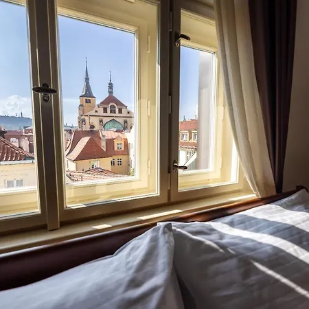 아파트 Luxury 2br In Old Town With Ac By Easybnb Premium 프라하