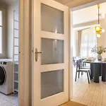 Apartment Luxury 2br In Old Town With Ac By Easybnb Premium