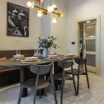Luxury 2br In Old Town With Ac By Easybnb Premium Apartment Prag