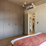 Apartment Luxury 2br In Old Town With Ac By Easybnb Premium