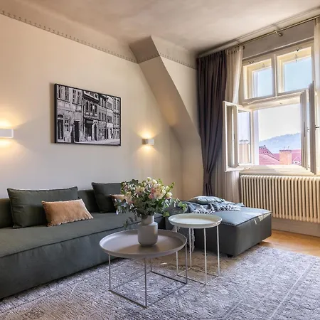 Luxury 2 Bedroom With Ac In The Old Town Apartman *
