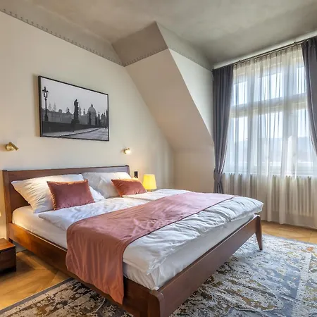 Luxury 2 Bedroom With Ac In The Old Town Praag